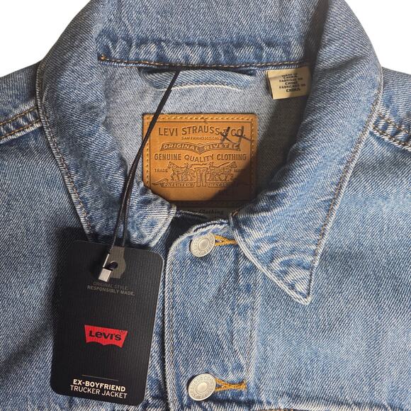 Women's Levi's Denim Ex-Boyfriend Trucker Jean Jacket Long Sleeve Size Medium - Picture 3 of 11